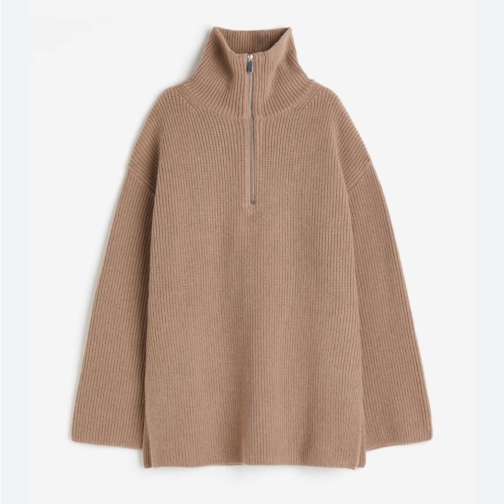 H&M Tan Sweater with zipper
